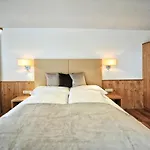 Hotel Maria Theresia